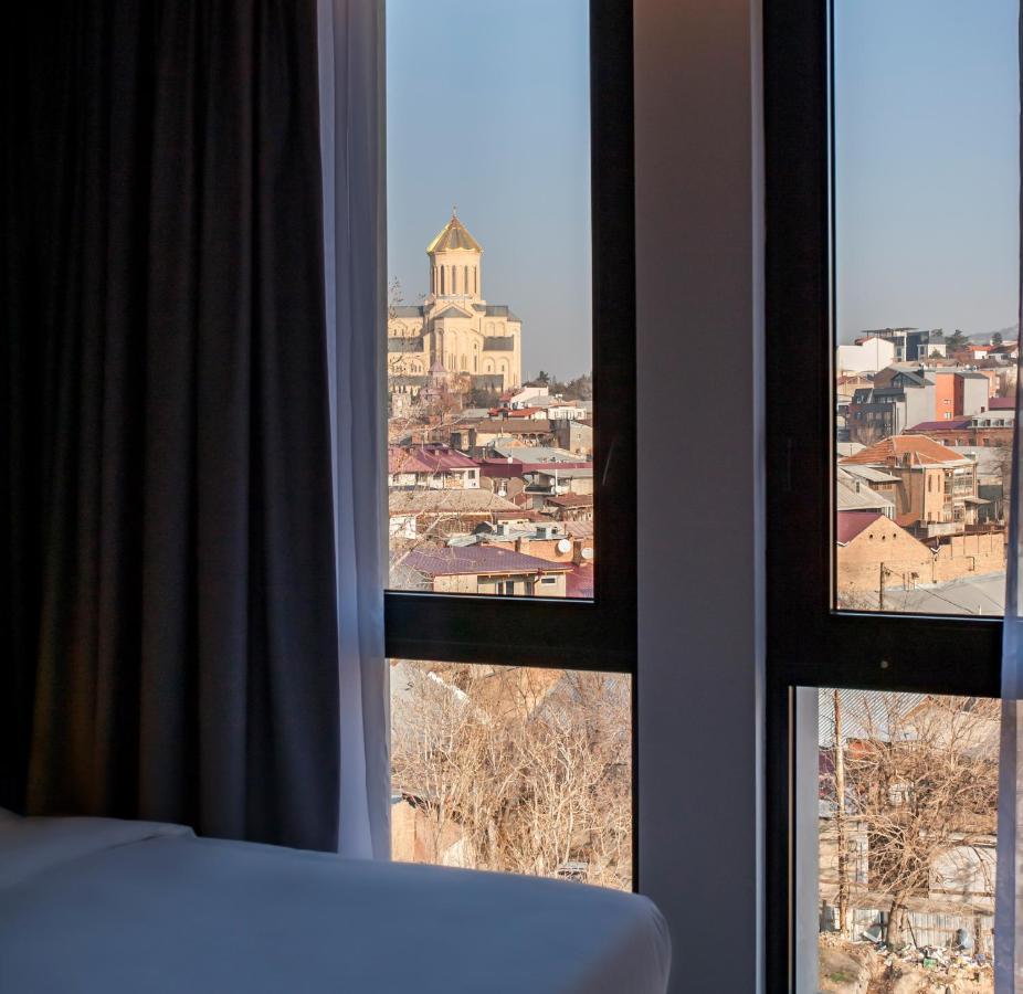 Holiday Inn Express Tbilisi Avlabari By Ihg Exterior foto